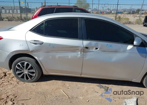 2016 Toyota Corolla Le z USA, uszkodzony, nr VIN 2T1BURHE8GC597741